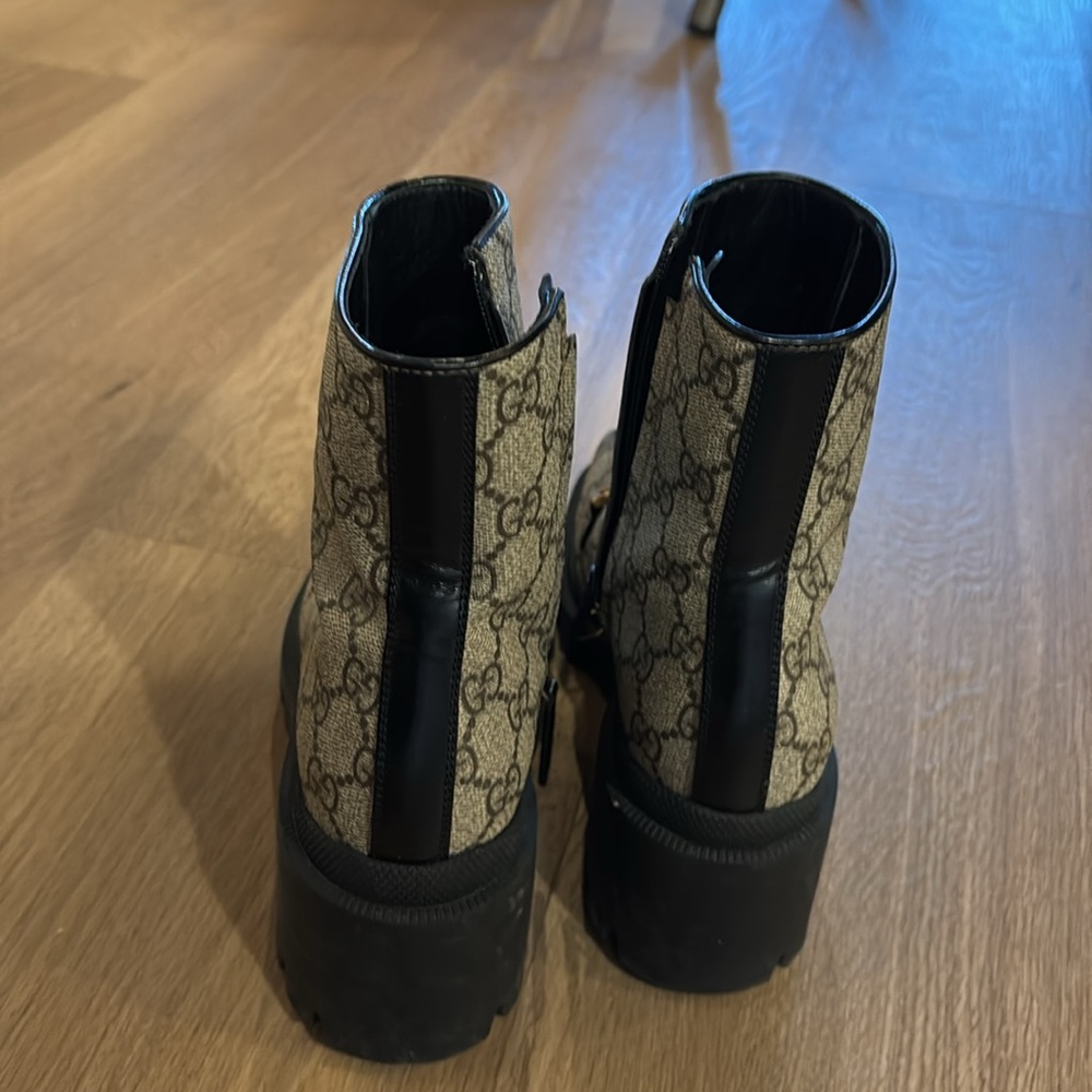 Gucci combat boot 36.5 - Picture 3 of 3